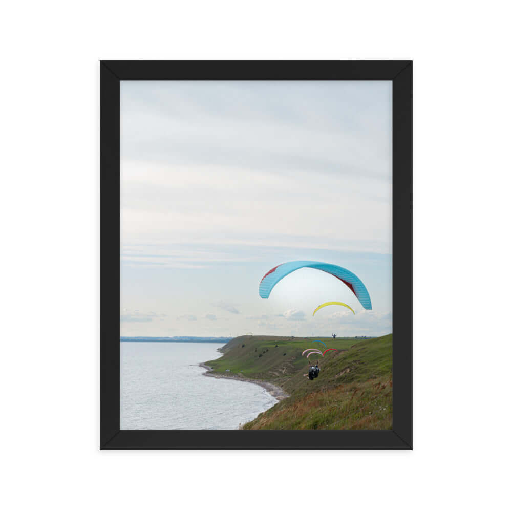 Ales Stenar paragliding