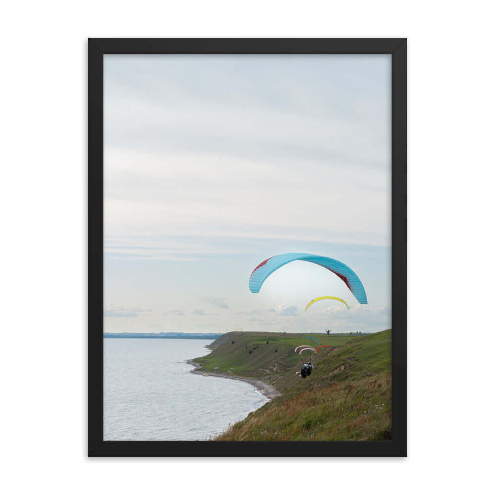 Ales Stenar paragliding